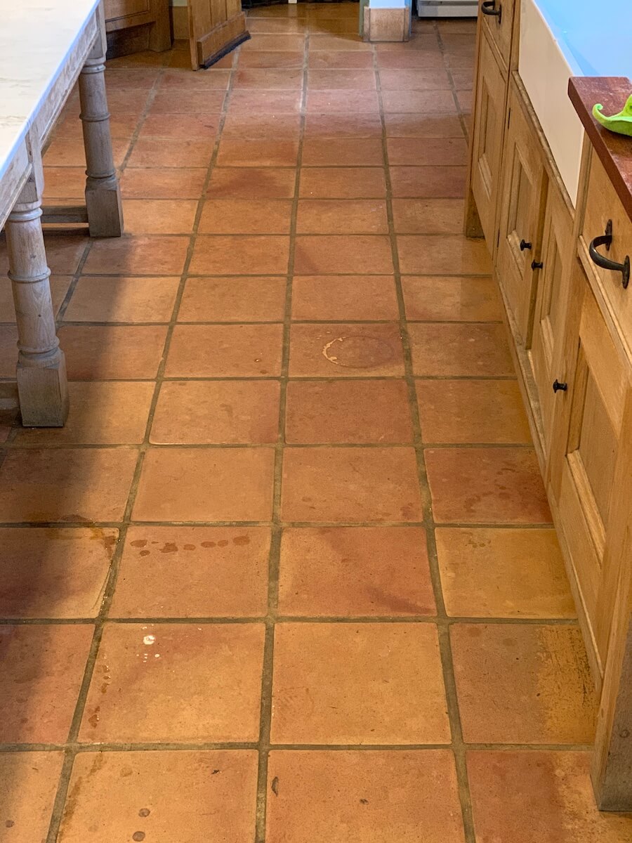 TERRACOTTA FLOOR Before
