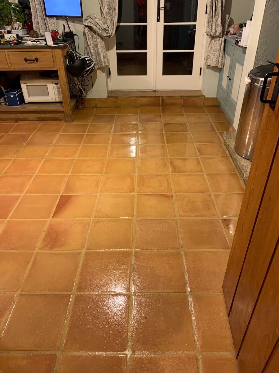 TERRACOTTA FLOOR After