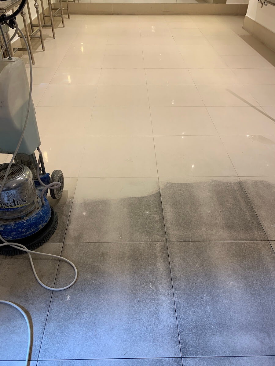 PORCELAIN FLOOR After