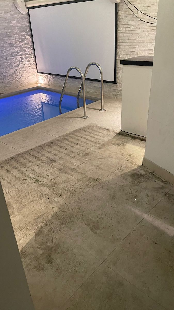 CERAMIC FLOOR Before